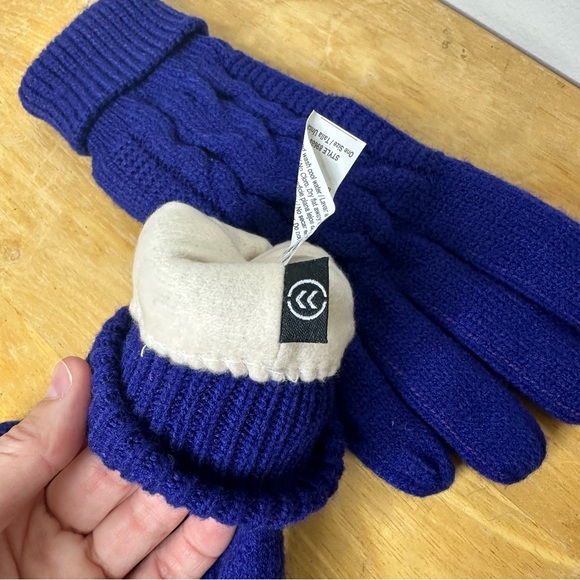 Isotoner Blue Winter Cold Water Gloves Cable-Knitted Leather Patch One Size - Picture 4 of 6
